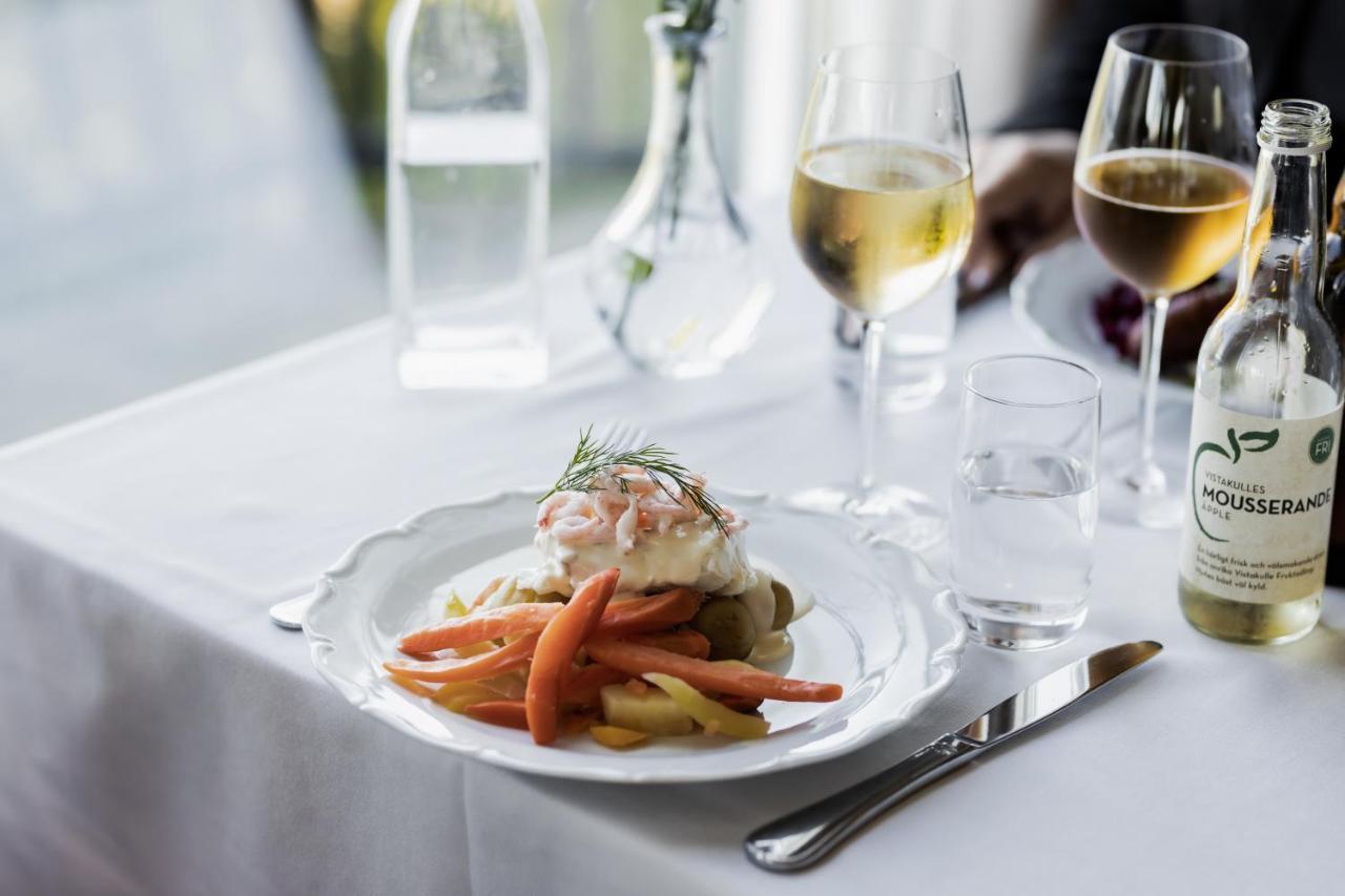 Hotel Gyllene Uttern 4* Gränna